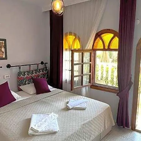 Casablanca Hotel 3*